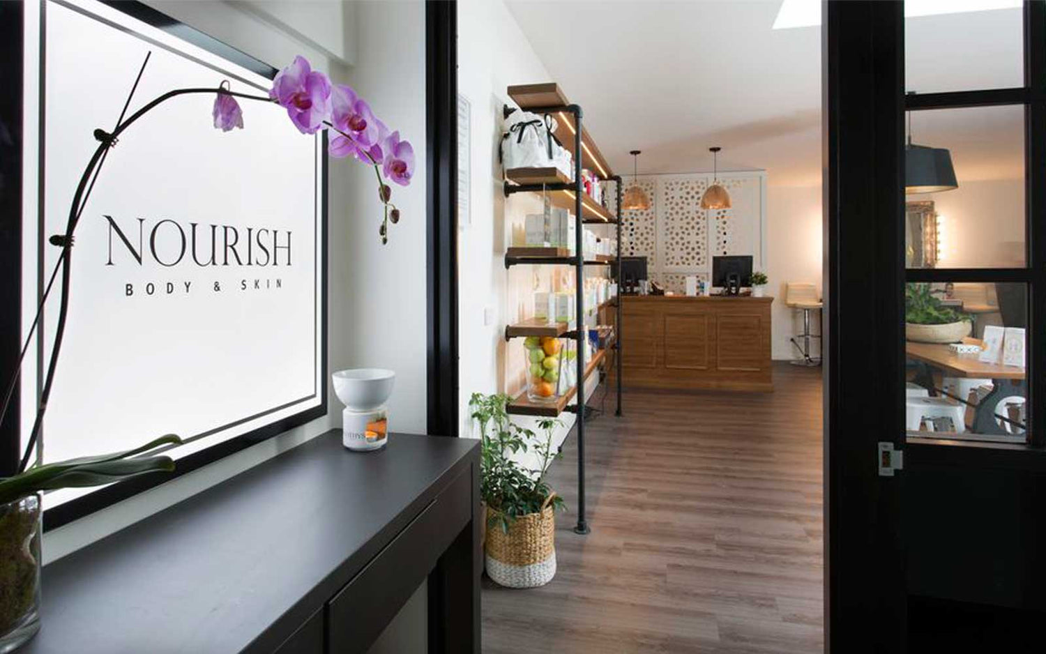 Nourish Body & Skin - Tuscan Tan professional spray tan salon and stockist - St Kilda